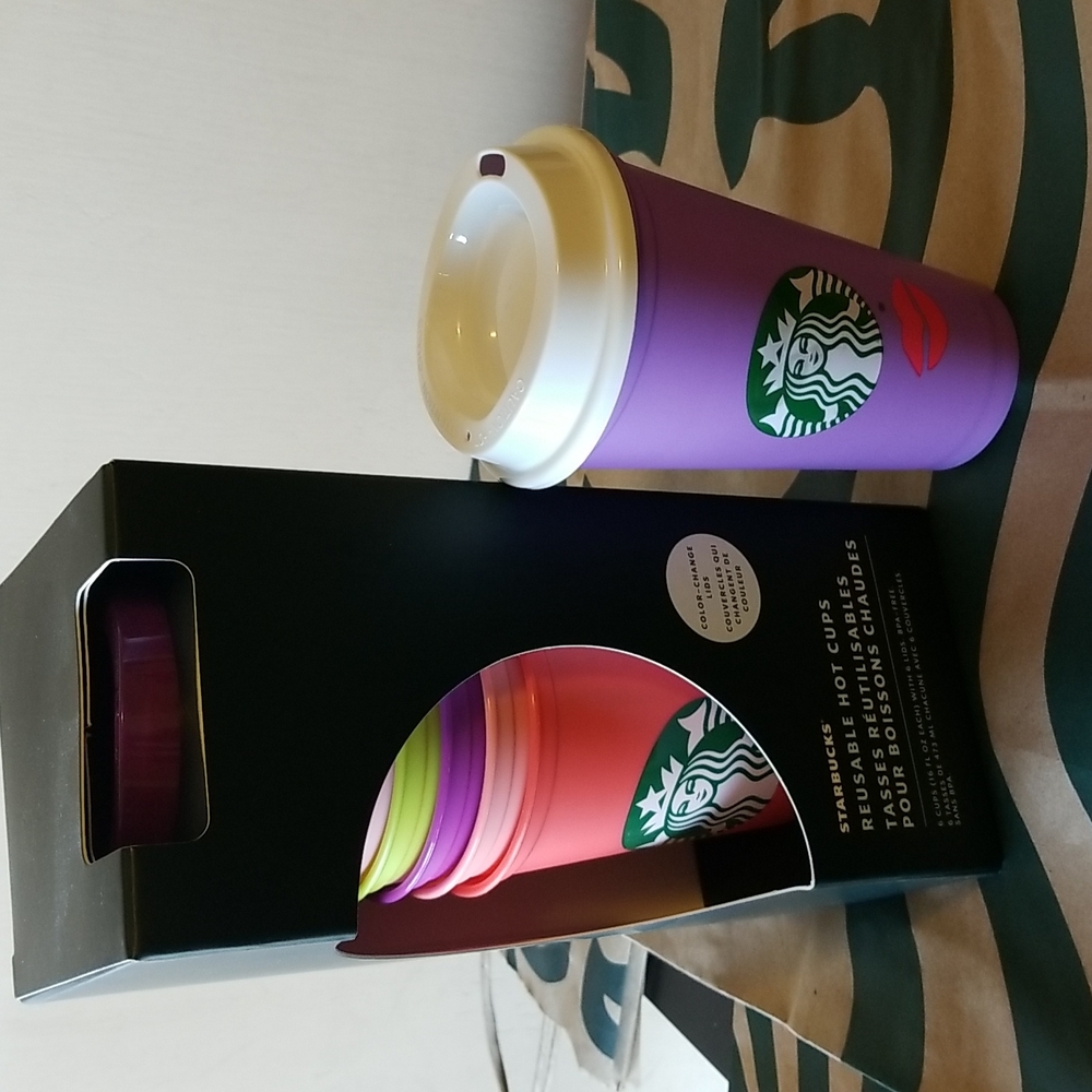 Plastic Starbucks reuseable cups